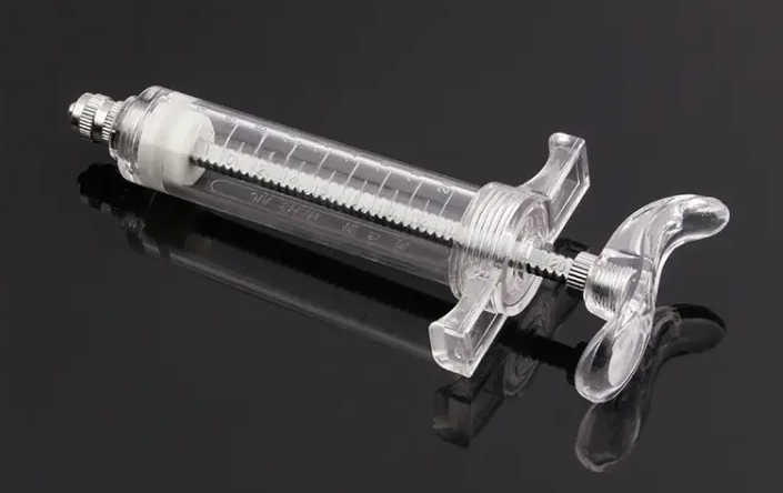 Jedds Bird Supplies Hand Feeding Syringe for Baby Birds